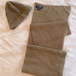 Brooks Brothers scarf & toboggan; 100% Merino Wool